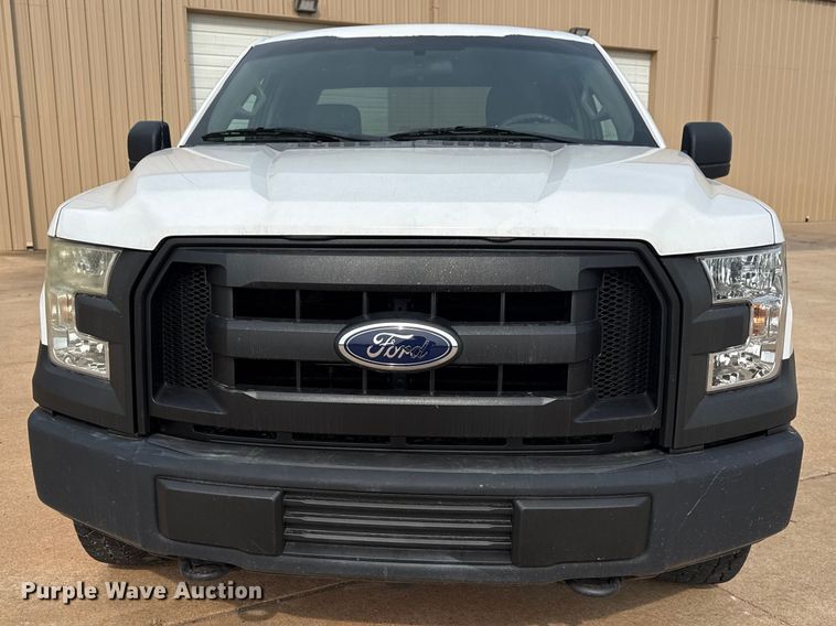 image for item DJ7784 2015 Ford F150 XL SuperCab pickup truck