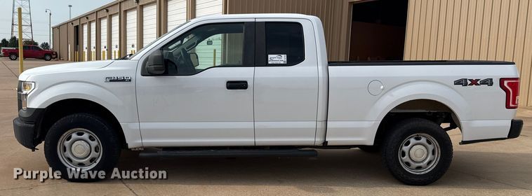 image for item DJ7784 2015 Ford F150 XL SuperCab pickup truck