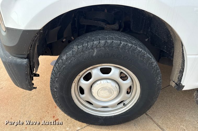 image for item DJ7784 2015 Ford F150 XL SuperCab pickup truck