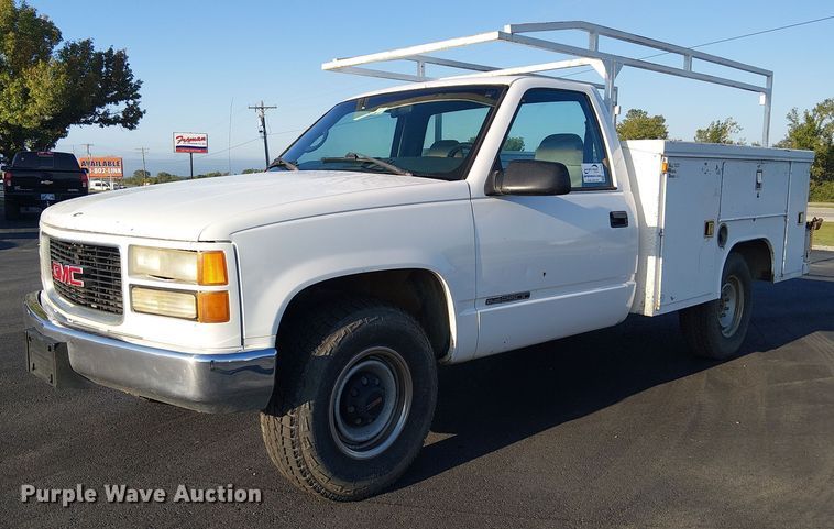 image for item DJ7859 1999 GMC Sierra 2500 utility bed pickup truck