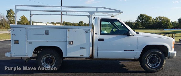 image for item DJ7859 1999 GMC Sierra 2500 utility bed pickup truck