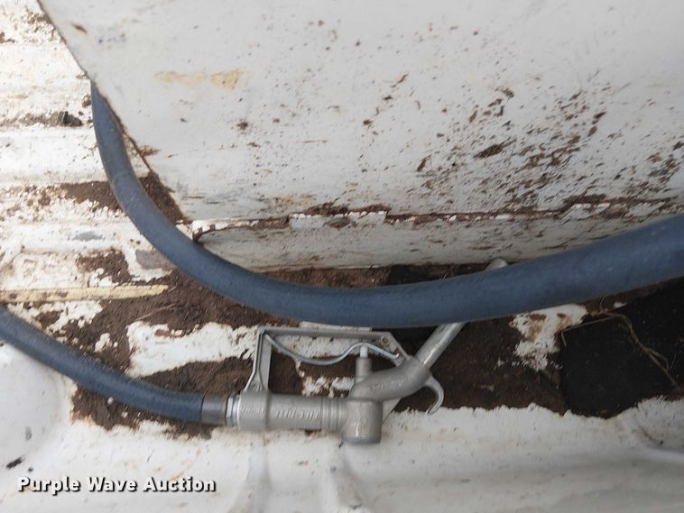 image for item DJ7867 2015 GMC Sierra 2500HD Double Cab pickup truck