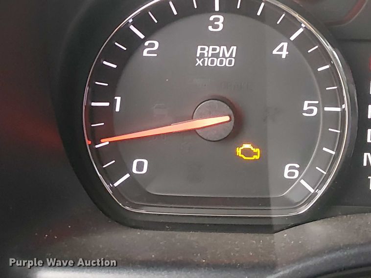 image for item DJ7867 2015 GMC Sierra 2500HD Double Cab pickup truck