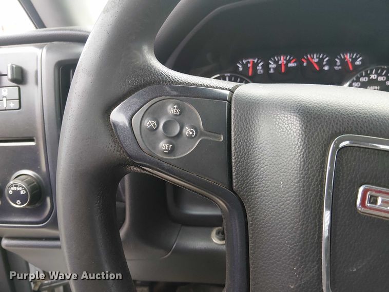 image for item DJ7867 2015 GMC Sierra 2500HD Double Cab pickup truck