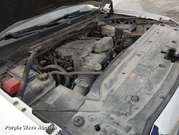 image for item DJ7867 2015 GMC Sierra 2500HD Double Cab pickup truck