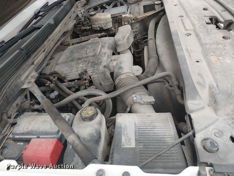 image for item DJ7867 2015 GMC Sierra 2500HD Double Cab pickup truck