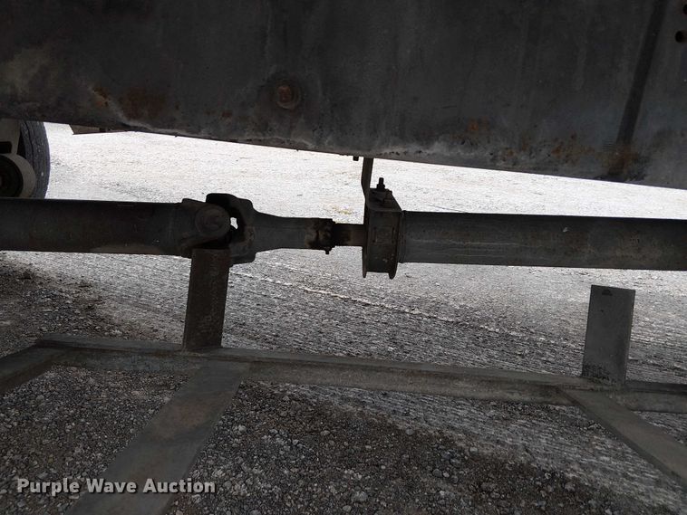 image for item DJ7868 2003 International 4200 box truck