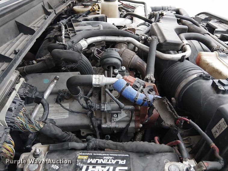 image for item DJ7872 2011 Ford F550 Super Duty Crew Cab truck cab and chassis