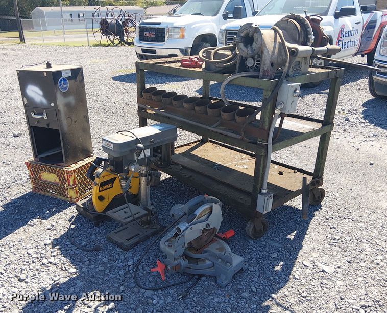 image for item DJ7886 Tools