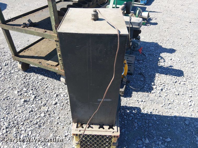 image for item DJ7886 Tools