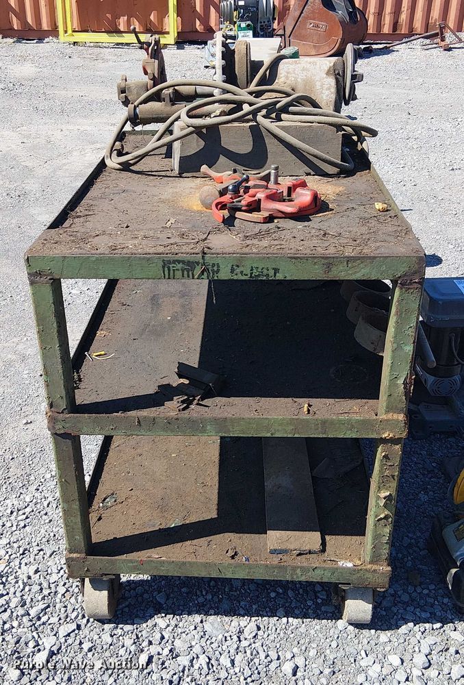 image for item DJ7886 Tools