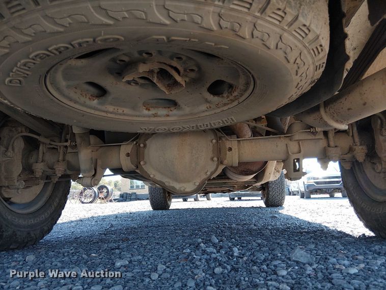 image for item DJ7887 2013 GMC Sierra 2500HD pickup truck