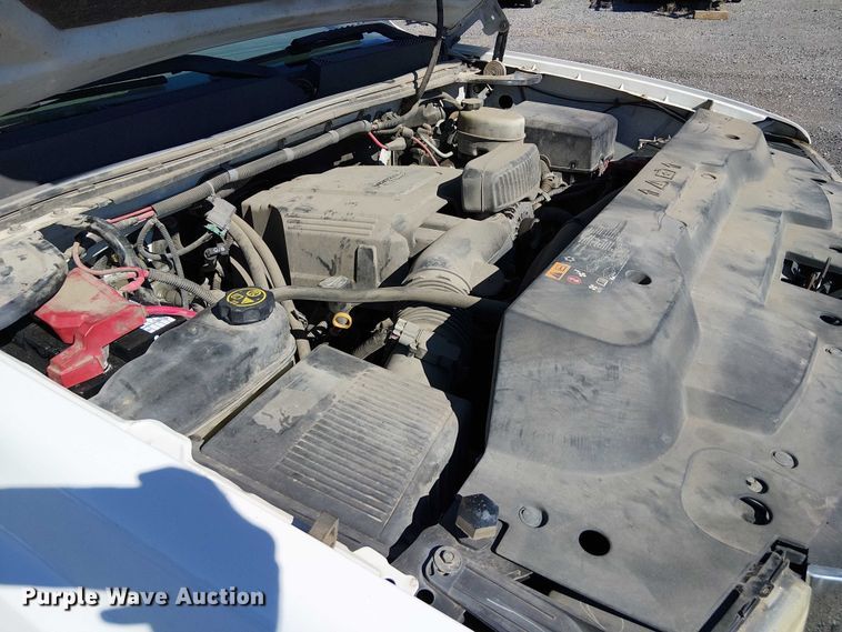 image for item DJ7887 2013 GMC Sierra 2500HD pickup truck