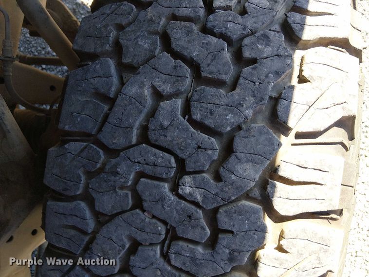 image for item DJ7887 2013 GMC Sierra 2500HD pickup truck