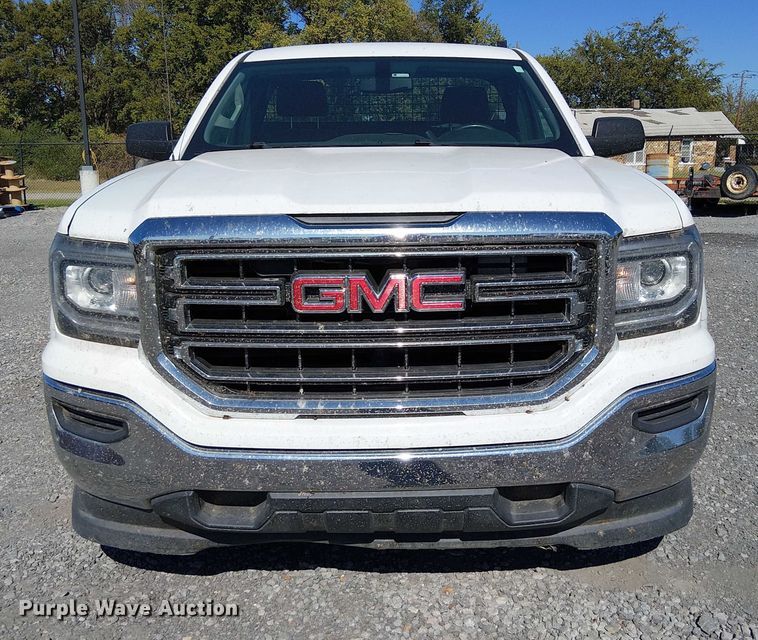 image for item DJ7888 2018 GMC Sierra 1500 pickup truck