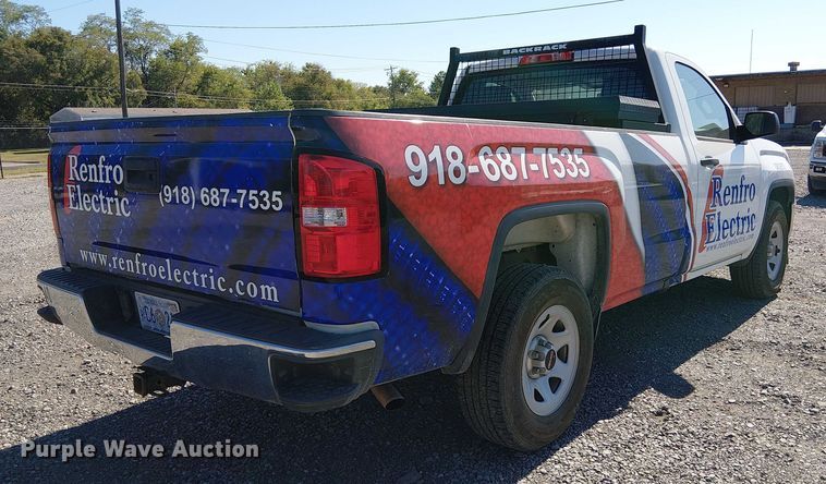 image for item DJ7888 2018 GMC Sierra 1500 pickup truck