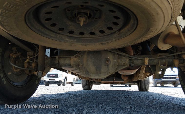 image for item DJ7888 2018 GMC Sierra 1500 pickup truck