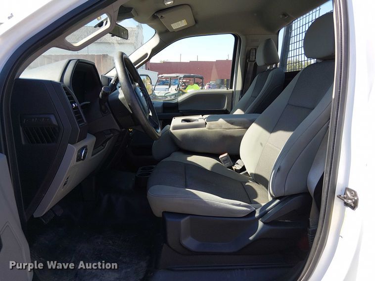 image for item DJ7889 2019 Ford F150 pickup truck