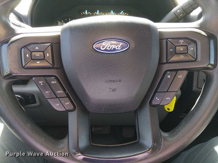 image for item DJ7889 2019 Ford F150 pickup truck