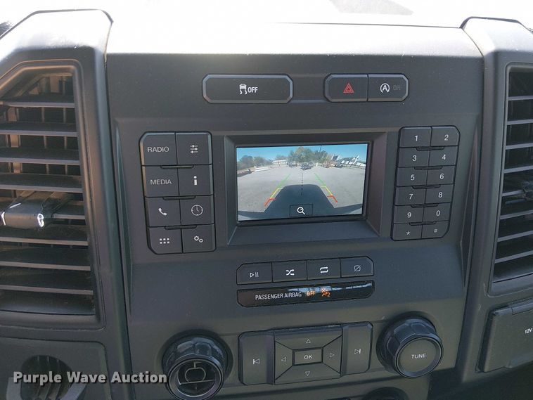 image for item DJ7889 2019 Ford F150 pickup truck