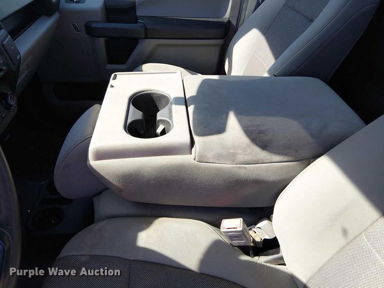 image for item DJ7889 2019 Ford F150 pickup truck