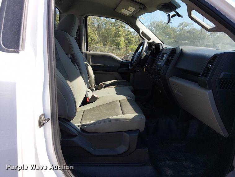 image for item DJ7889 2019 Ford F150 pickup truck