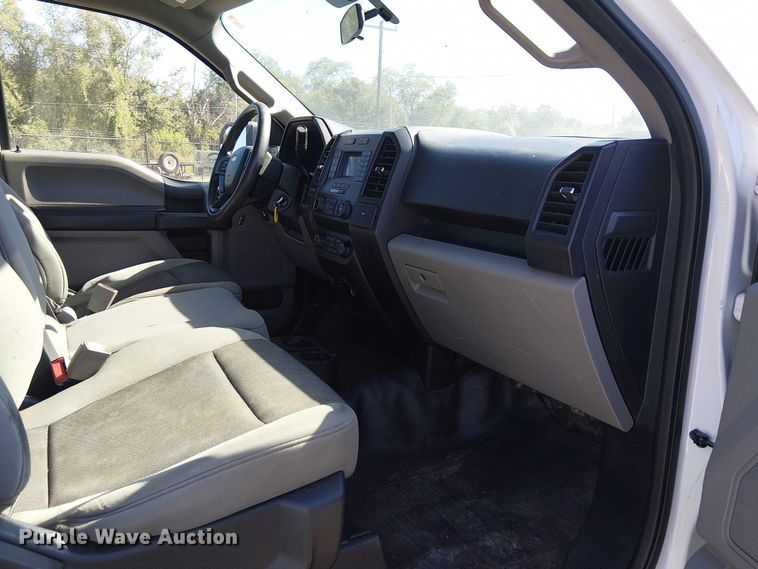 image for item DJ7889 2019 Ford F150 pickup truck