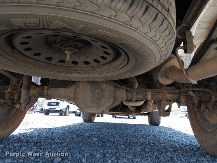 image for item DJ7890 2018 Chevrolet Silverado 1500 pickup truck