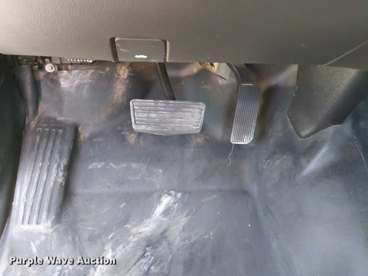 image for item DJ7890 2018 Chevrolet Silverado 1500 pickup truck