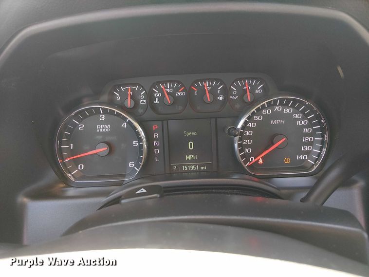 image for item DJ7890 2018 Chevrolet Silverado 1500 pickup truck