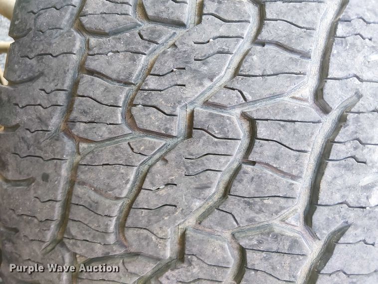 image for item DJ7890 2018 Chevrolet Silverado 1500 pickup truck