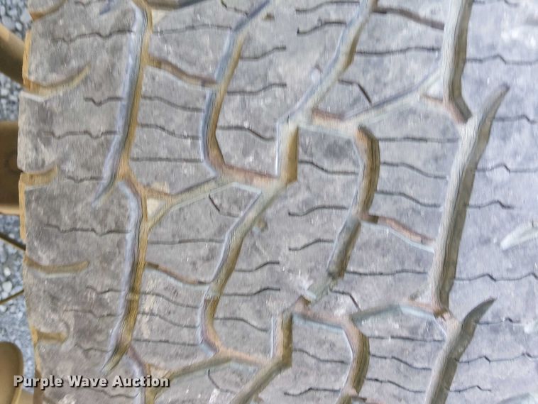 image for item DJ7890 2018 Chevrolet Silverado 1500 pickup truck