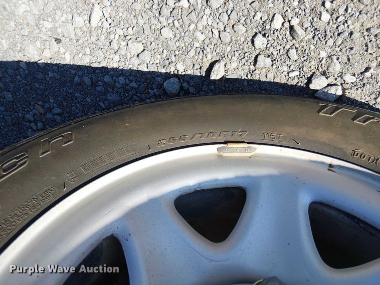 image for item DJ7890 2018 Chevrolet Silverado 1500 pickup truck