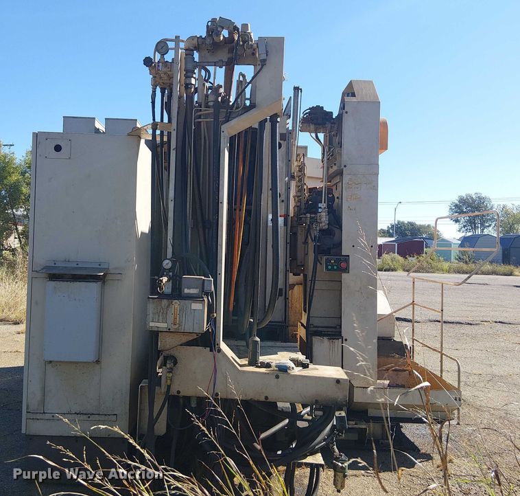 image for item DJ7894 1992 Mitsubishi M-H50C horizontal machining center