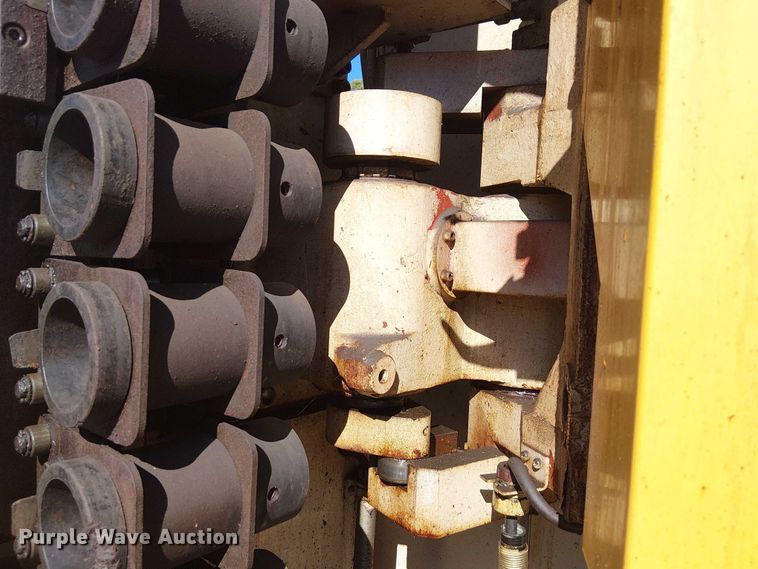 image for item DJ7894 1992 Mitsubishi M-H50C horizontal machining center