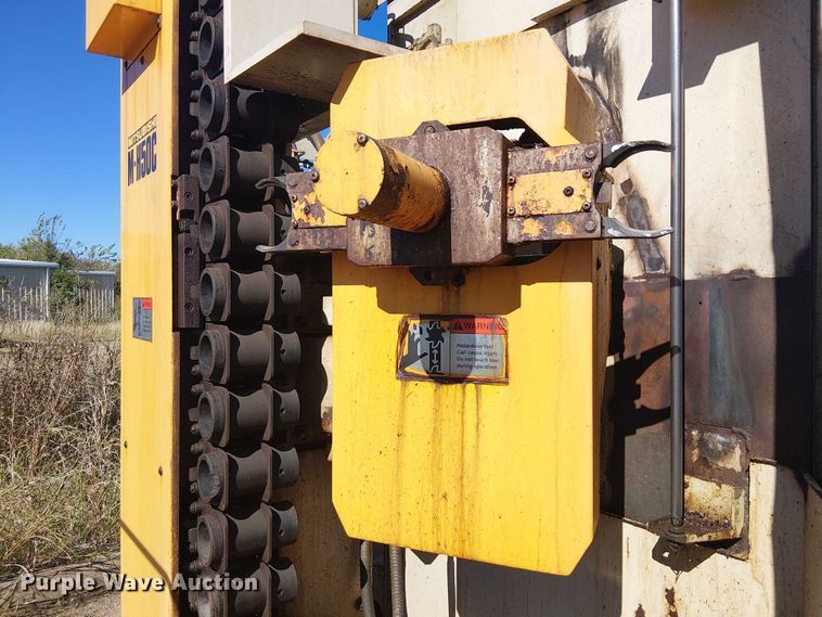 image for item DJ7894 1992 Mitsubishi M-H50C horizontal machining center