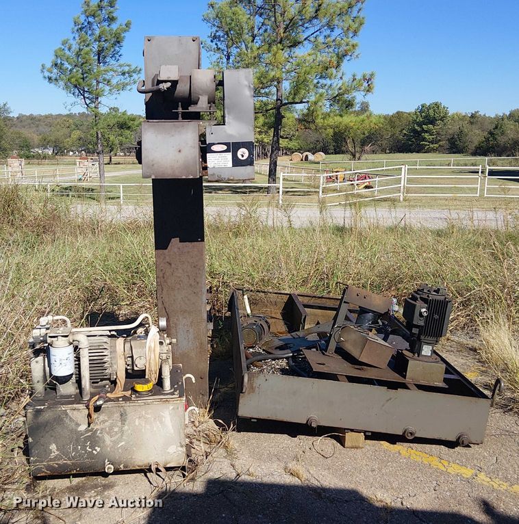 image for item DJ7894 1992 Mitsubishi M-H50C horizontal machining center