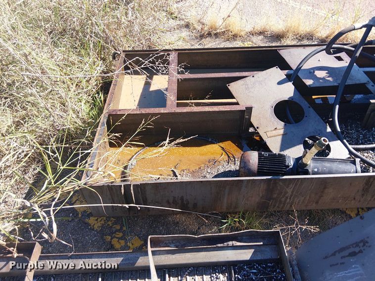 image for item DJ7894 1992 Mitsubishi M-H50C horizontal machining center