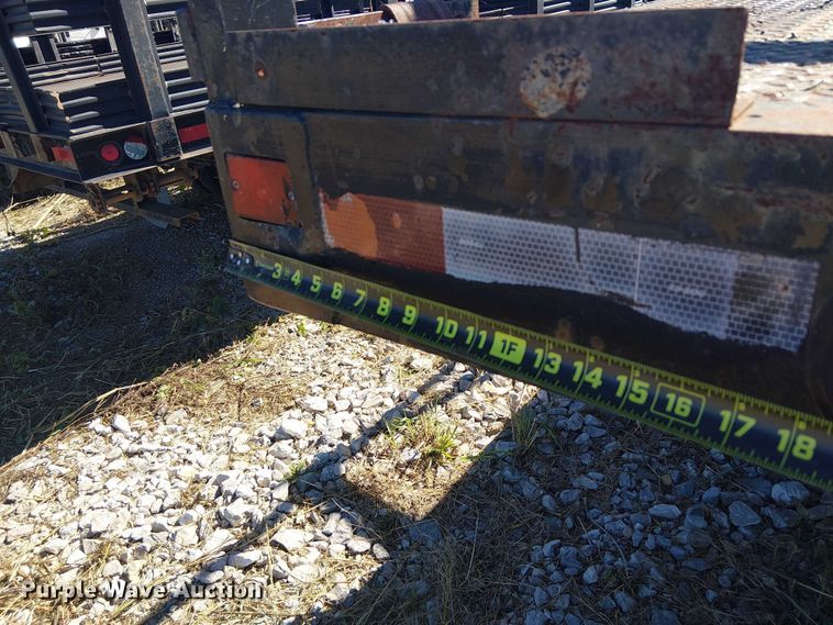 image for item DJ7896 2012 International 4300 flatbed truck