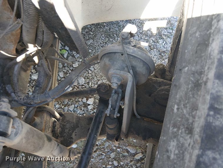 image for item DJ7896 2012 International 4300 flatbed truck