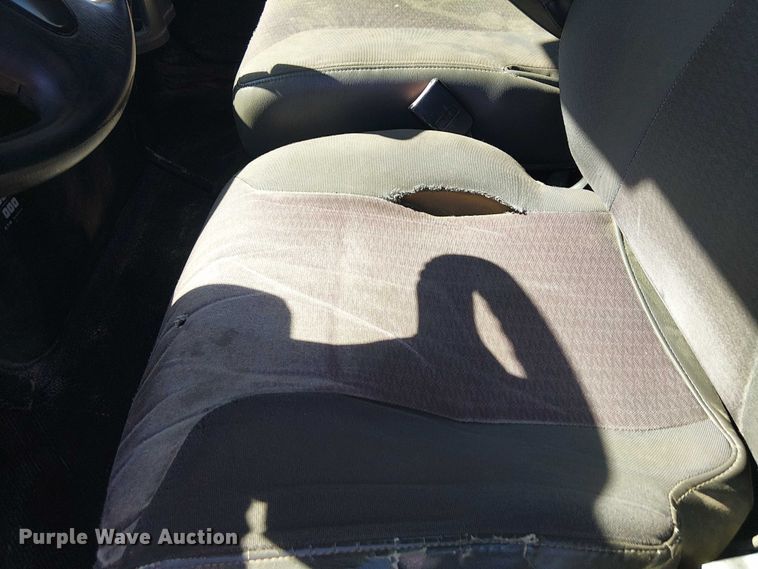 image for item DJ7896 2012 International 4300 flatbed truck