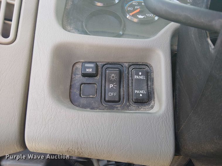 image for item DJ7896 2012 International 4300 flatbed truck