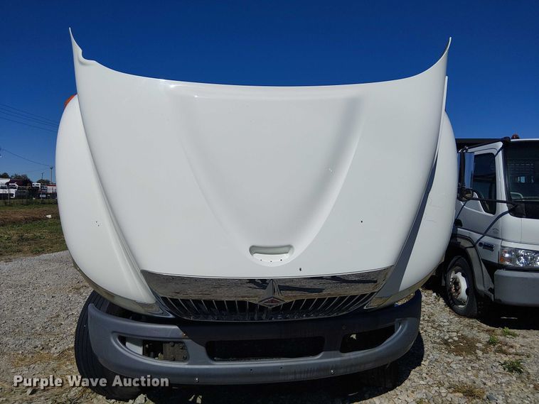 image for item DJ7896 2012 International 4300 flatbed truck