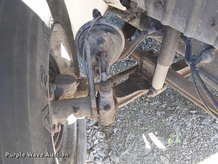 image for item DJ7896 2012 International 4300 flatbed truck