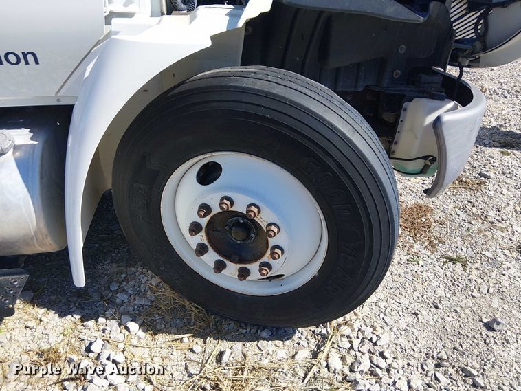 image for item DJ7896 2012 International 4300 flatbed truck