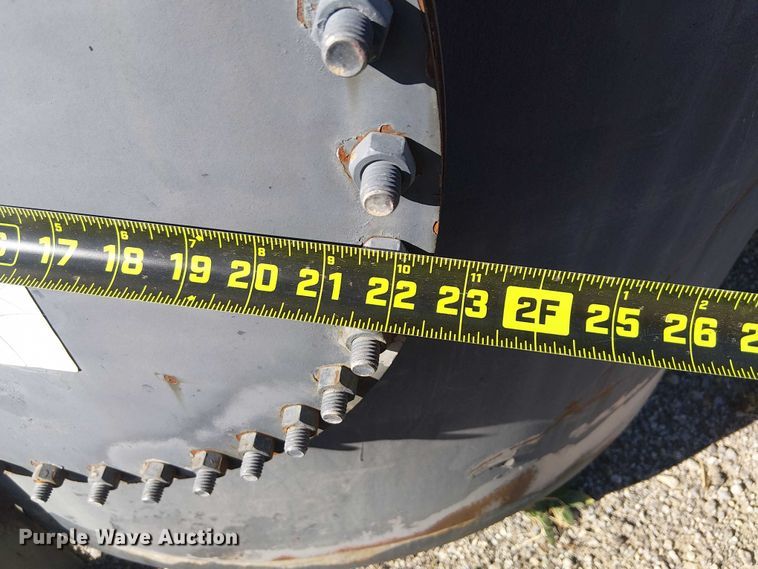 image for item DJ7900 2,500 gallon tank