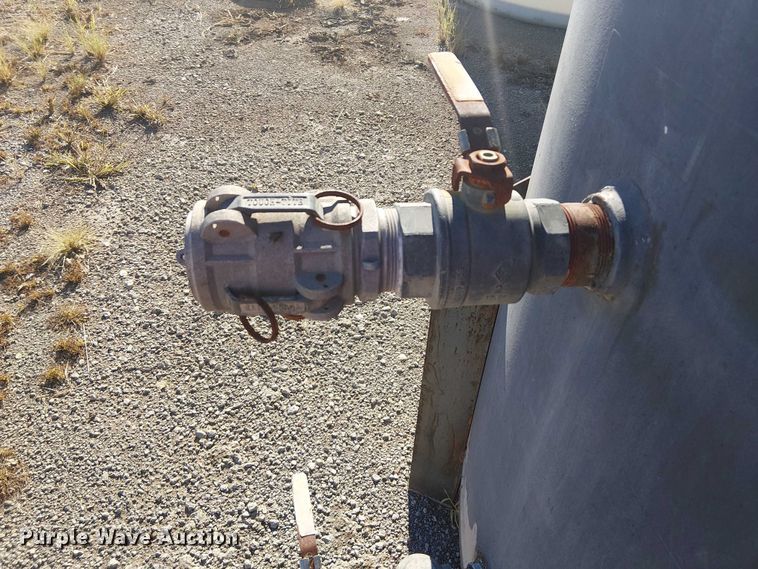 image for item DJ7901 2,500 gallon tank