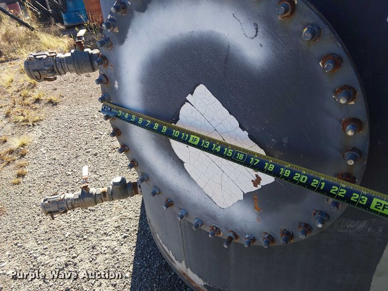 image for item DJ7901 2,500 gallon tank