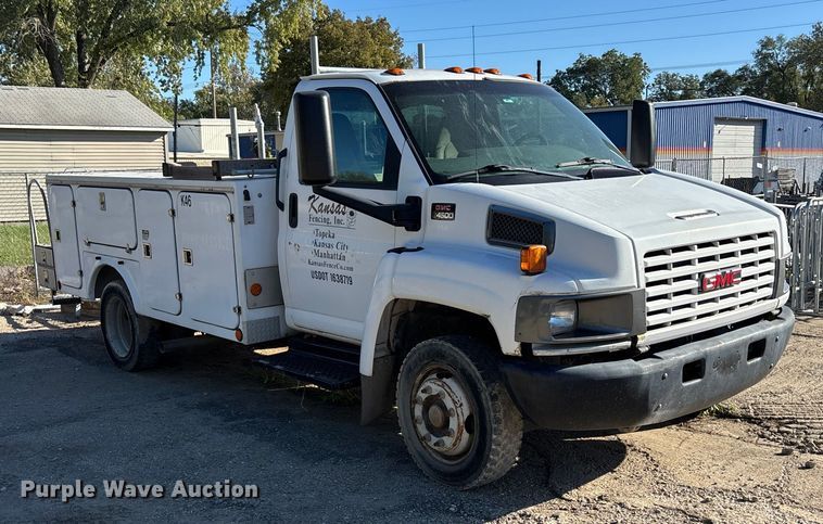 image for item DK0018 2003 GMC C4500 utility / service truck