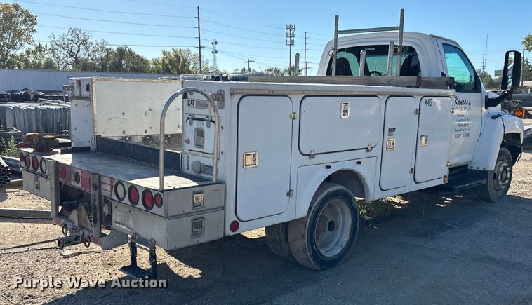 image for item DK0018 2003 GMC C4500 utility / service truck